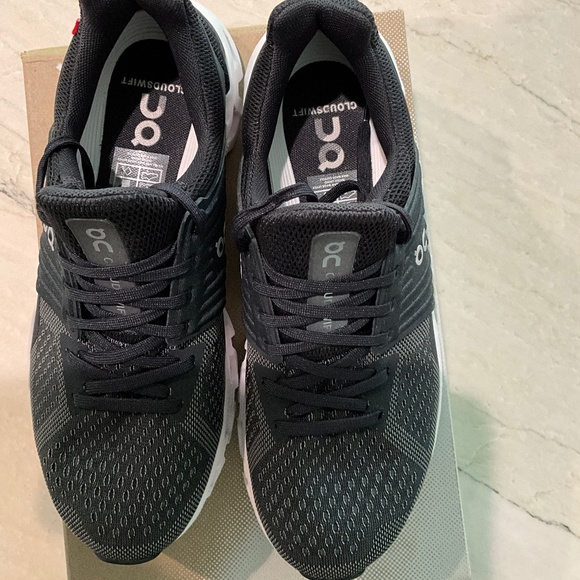 On Running Cloudswift Black/Rock Women’s Size 7 - Picture 8 of 9